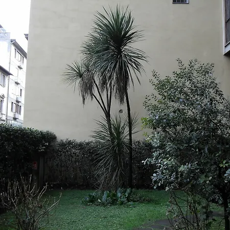 Residenza Giulia 3*